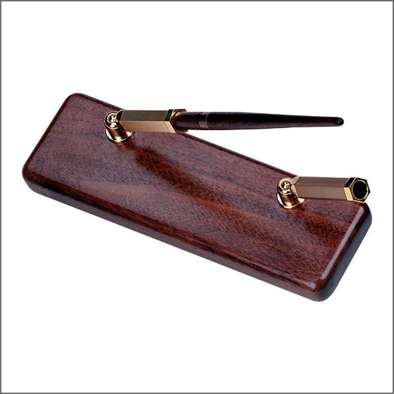 ペン・ペンスタンド